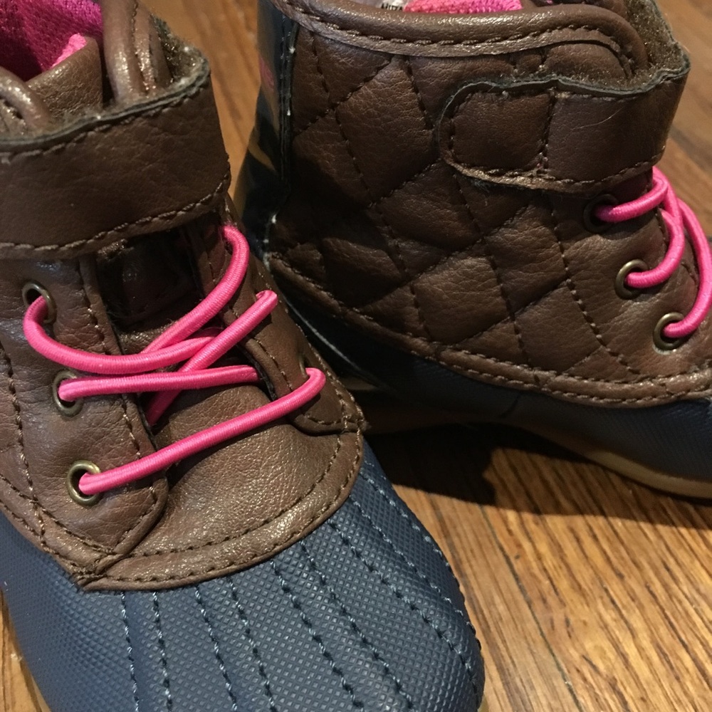 Duck boots 🦆