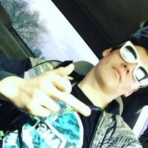 Meet your Posher, Dillon