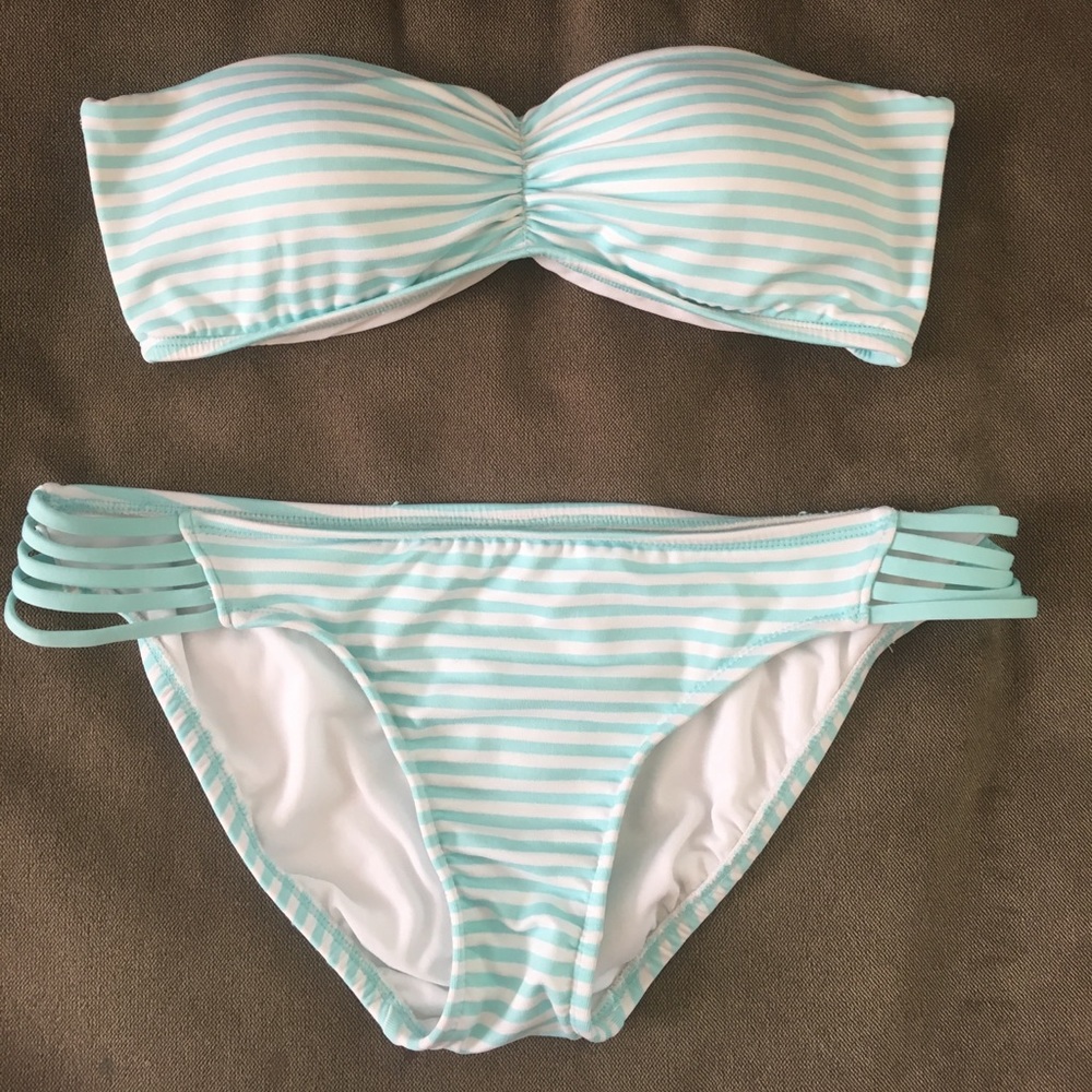 Xhiliration mint green stripped two piece
