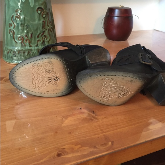 Gosh new leather booties - Picture 2 of 4