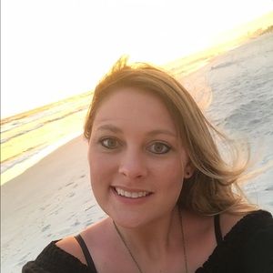 Meet your Posher, Tiffany