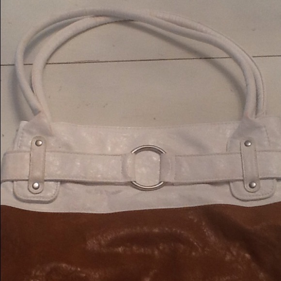 Handbag - Picture 2 of 3