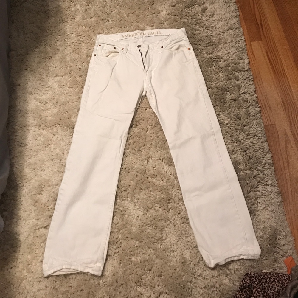 Men's white jeans