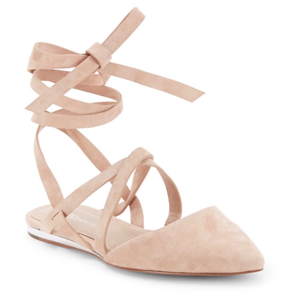Brand new BCBGeneration Noel flats size 8