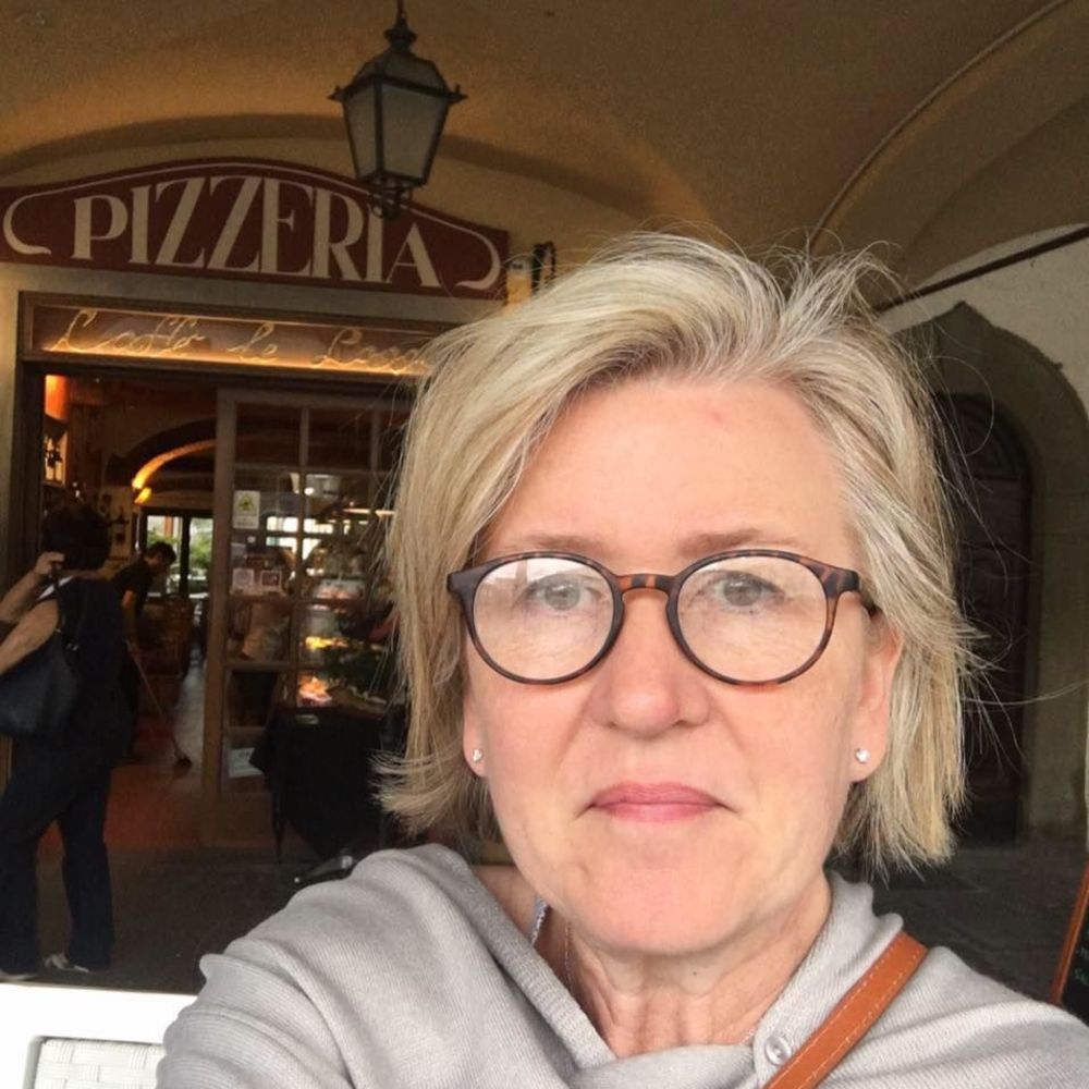 Meet your Posher, Kim