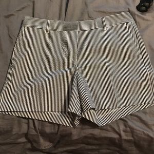 Ann Taylor Devin Fit Shorts