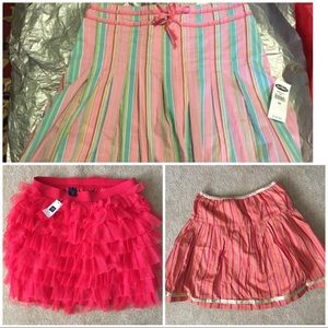 💥NWT skirts Gap + free 2 NWT Old Navy