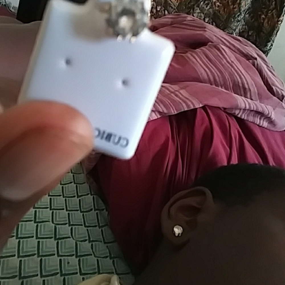 Ear rings