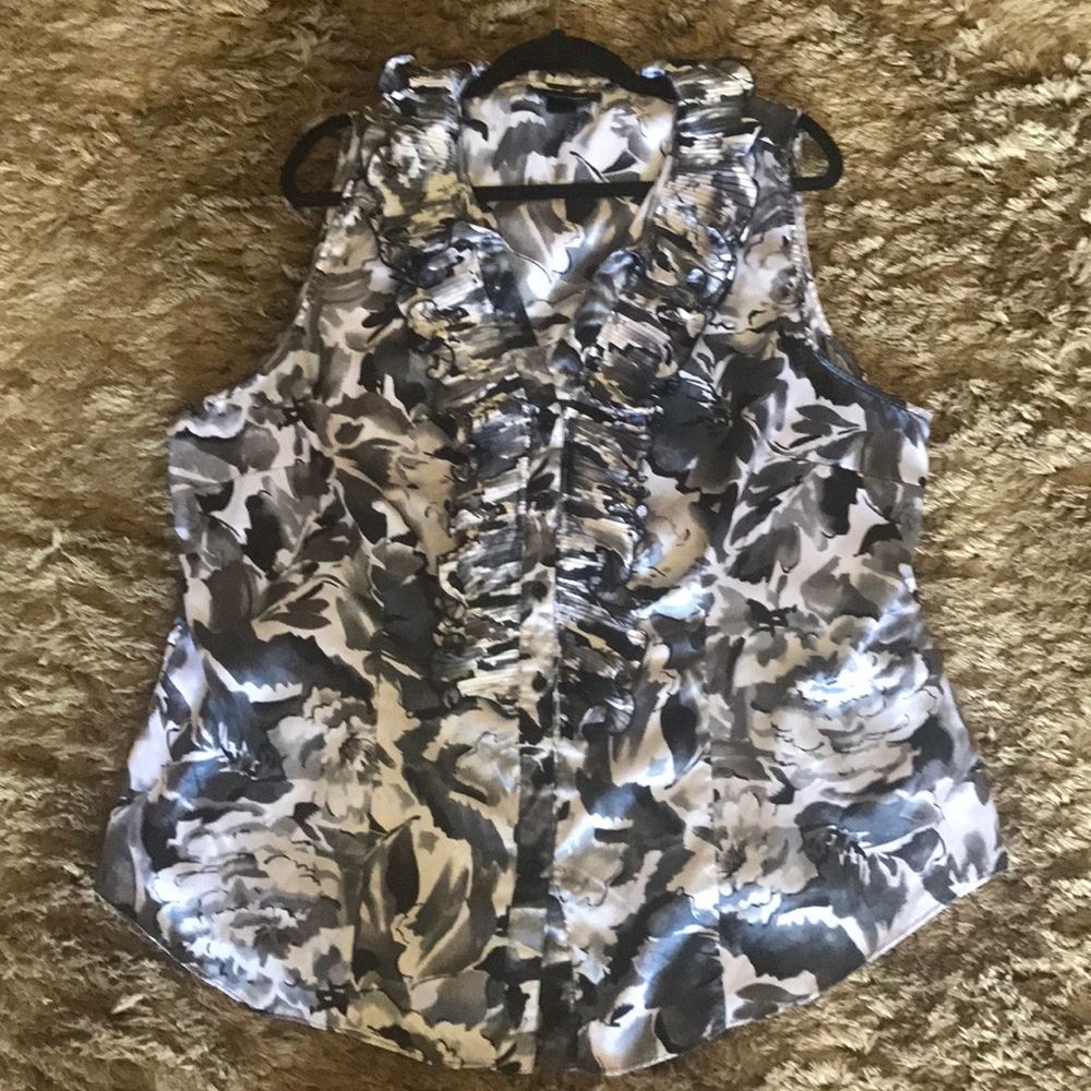 Ruffle Rank Top