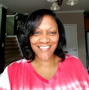 Meet your Posher, Phyllis