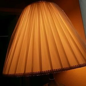 Meet your Posher, Zilia