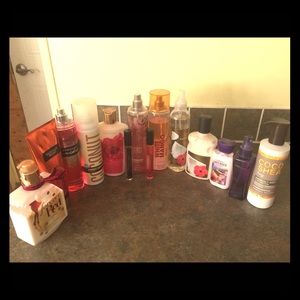 Lot of 14 Bath and Body Works & Victoria Secret