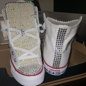 Beautiful bling converse