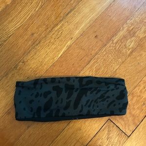 Hey Lululemon exclusive headband