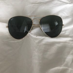 Ray Ban Aviator sunglasses