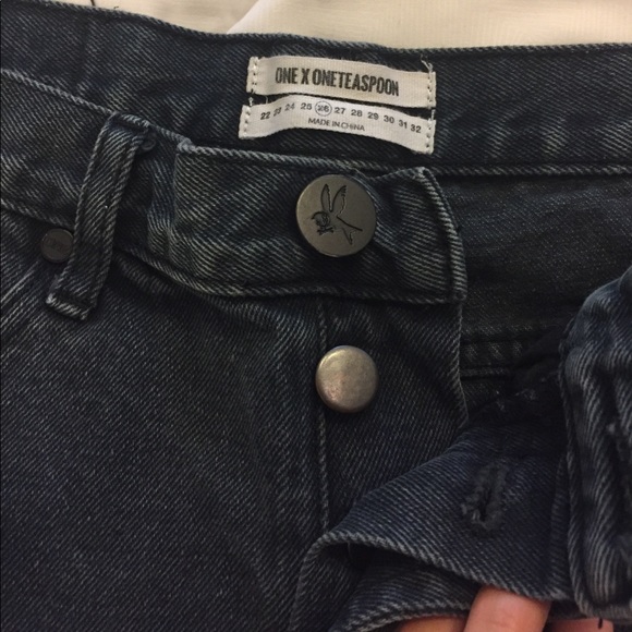 One Teaspoon Bandit Distressed Roll Up Denim Short - Picture 4 of 6