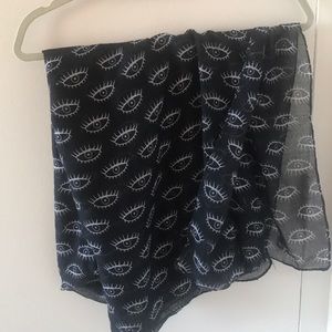 Eye print scarf