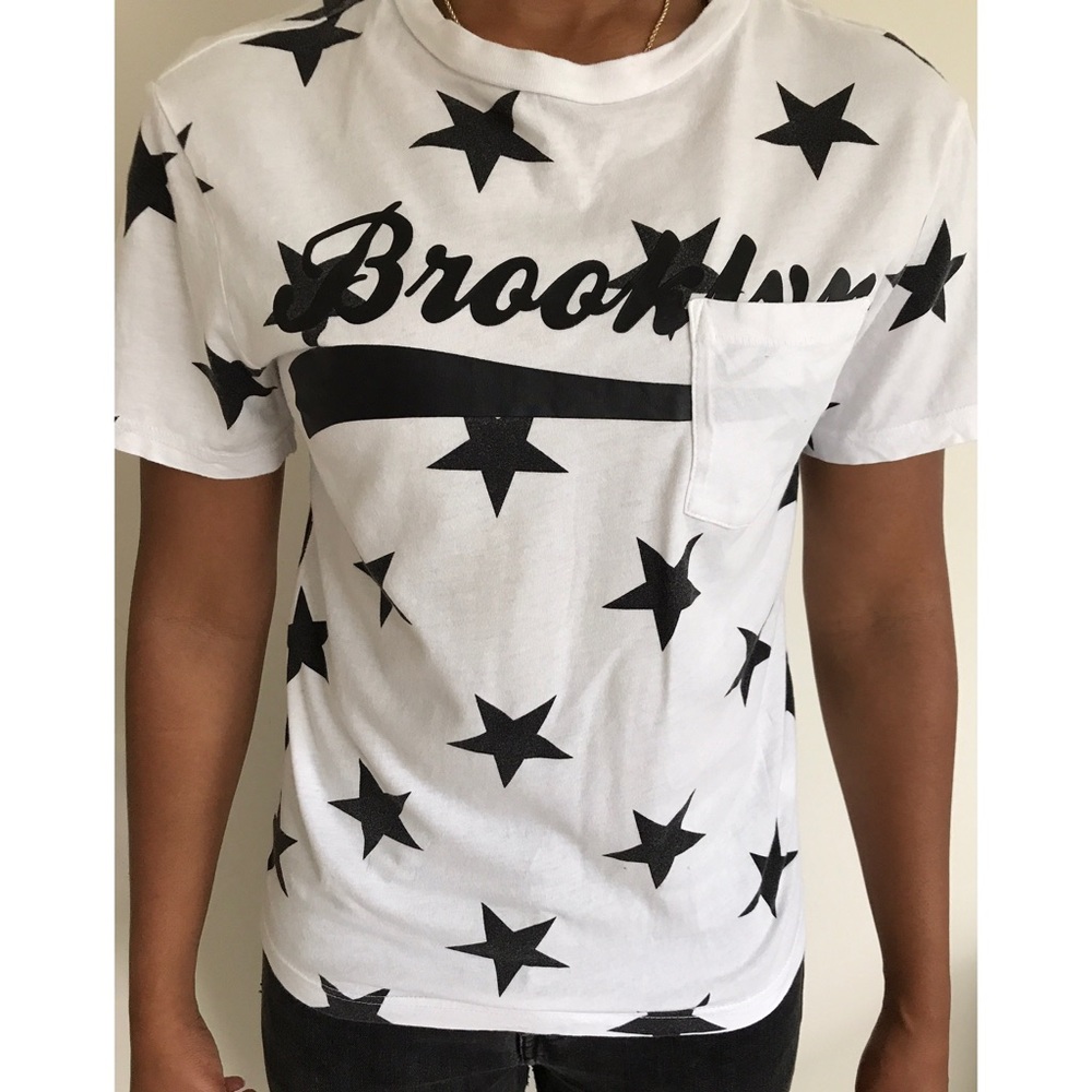 Divide H&M Star ⭐️T-Shirt