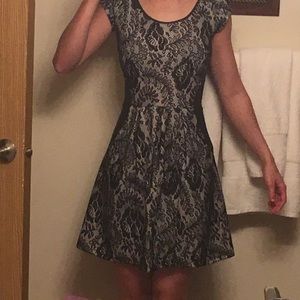 Jessica Simpson dress