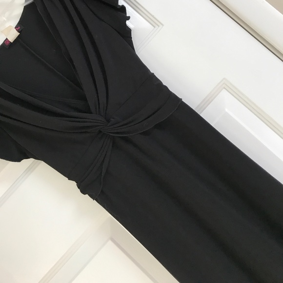 volume one Dresses & Skirts - LBD with knit detail vee front and tie back