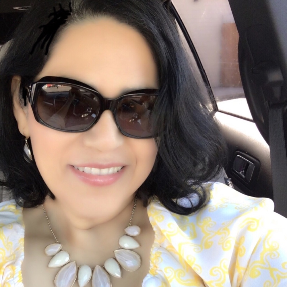 Meet your Posher, Blanca
