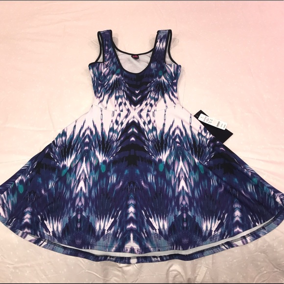 💙FINAL PRICE💙BEBE DRESS💙 - Picture 3 of 5