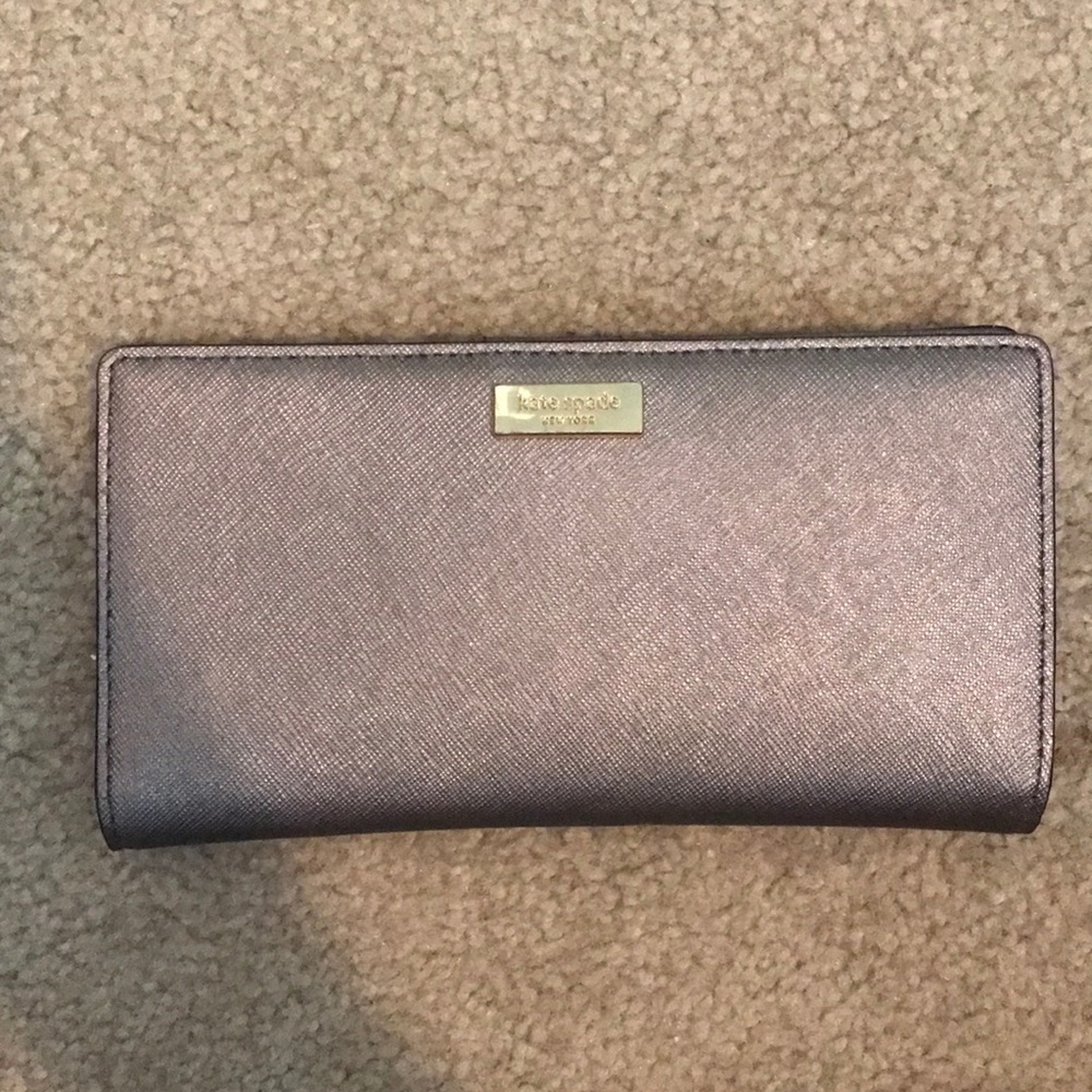 Kate Spade Metallic Silver Wallet