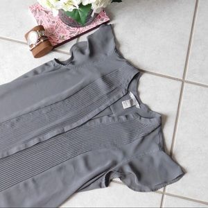 H&M Gray Button Up Blouse