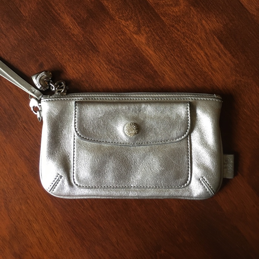 Juicy Couture clutch! Like new! #Juicy #clutch #juicycouture