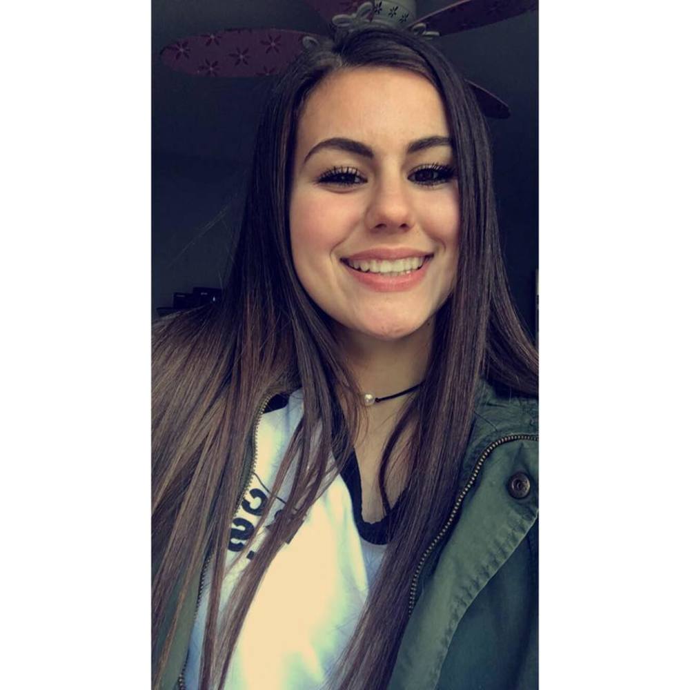 Meet your Posher, Victoria