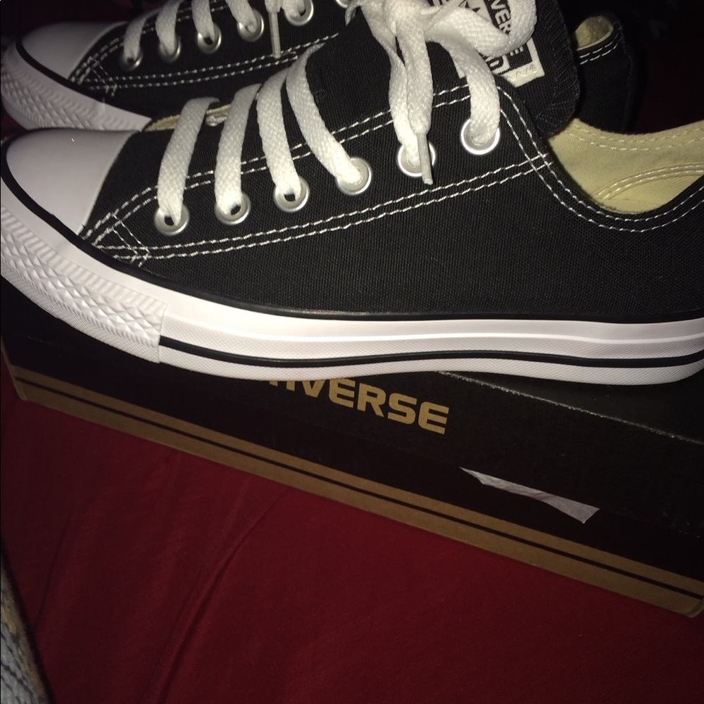 black & white converse