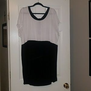 Black and white pullover tunic from Lane Bryant