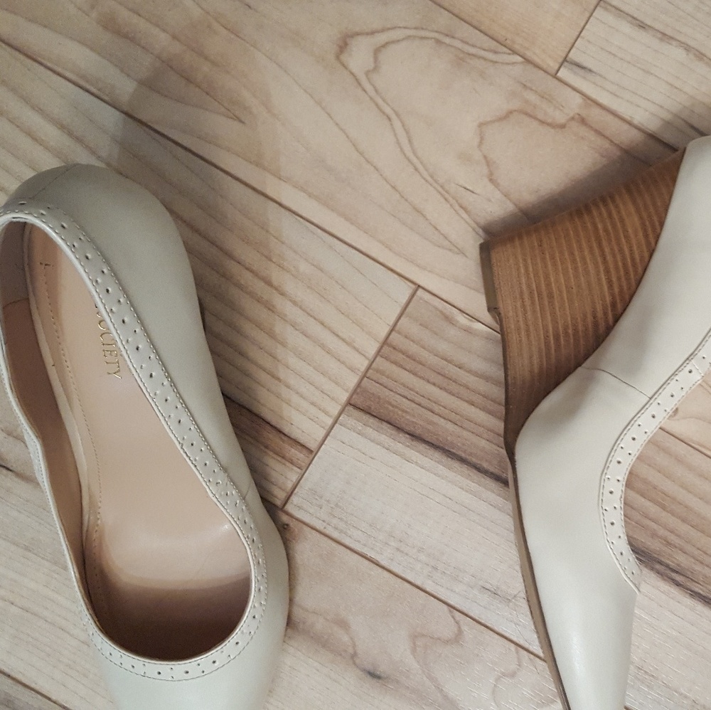 Sole Society nude wedge