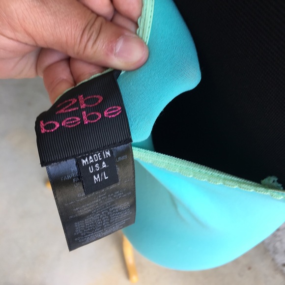 2b bebe sz M/L teal green tank top w/ scallop trim - Picture 4 of 5