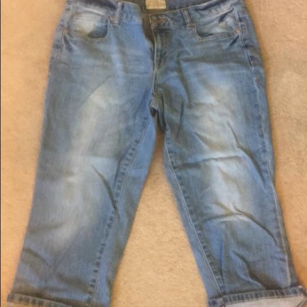 Jean capris