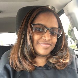 Meet your Posher, Nicole