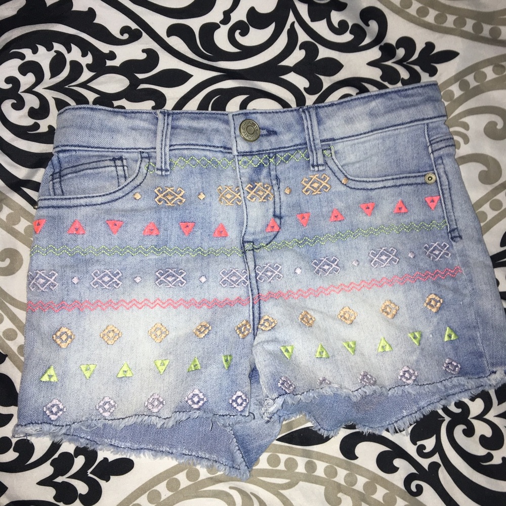 Aztec pattern shorts