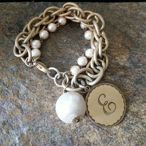 Maximal Art initial charm bracelet E
