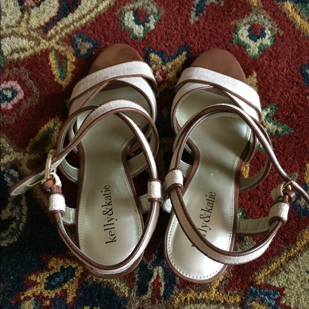 Sandals - Picture 4 of 5