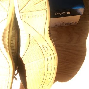 Sperry Top-Sider Shoes - Brand new Sperry Boat shoe Sperry Top-Sider Shoes - Brand new Sperry Boat shoe