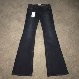 Paige denim skyline mid rise boot cut jeans 30