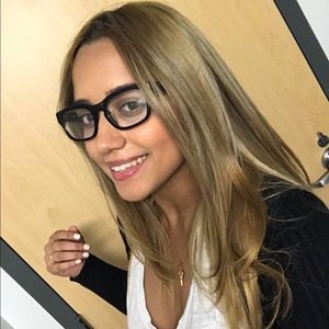 Meet your Posher, Aariane