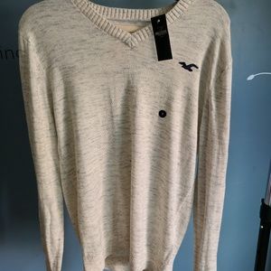 Men's hollister v neck sweater