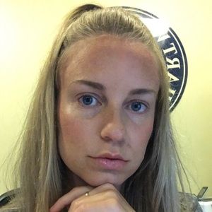 Meet your Posher, Katelyn