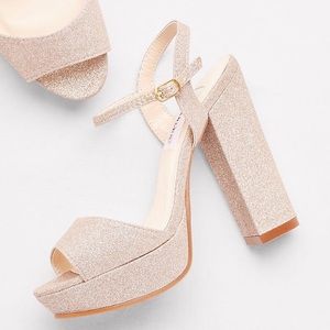 David's Bridal Dyeables Glitter Chunky Heels