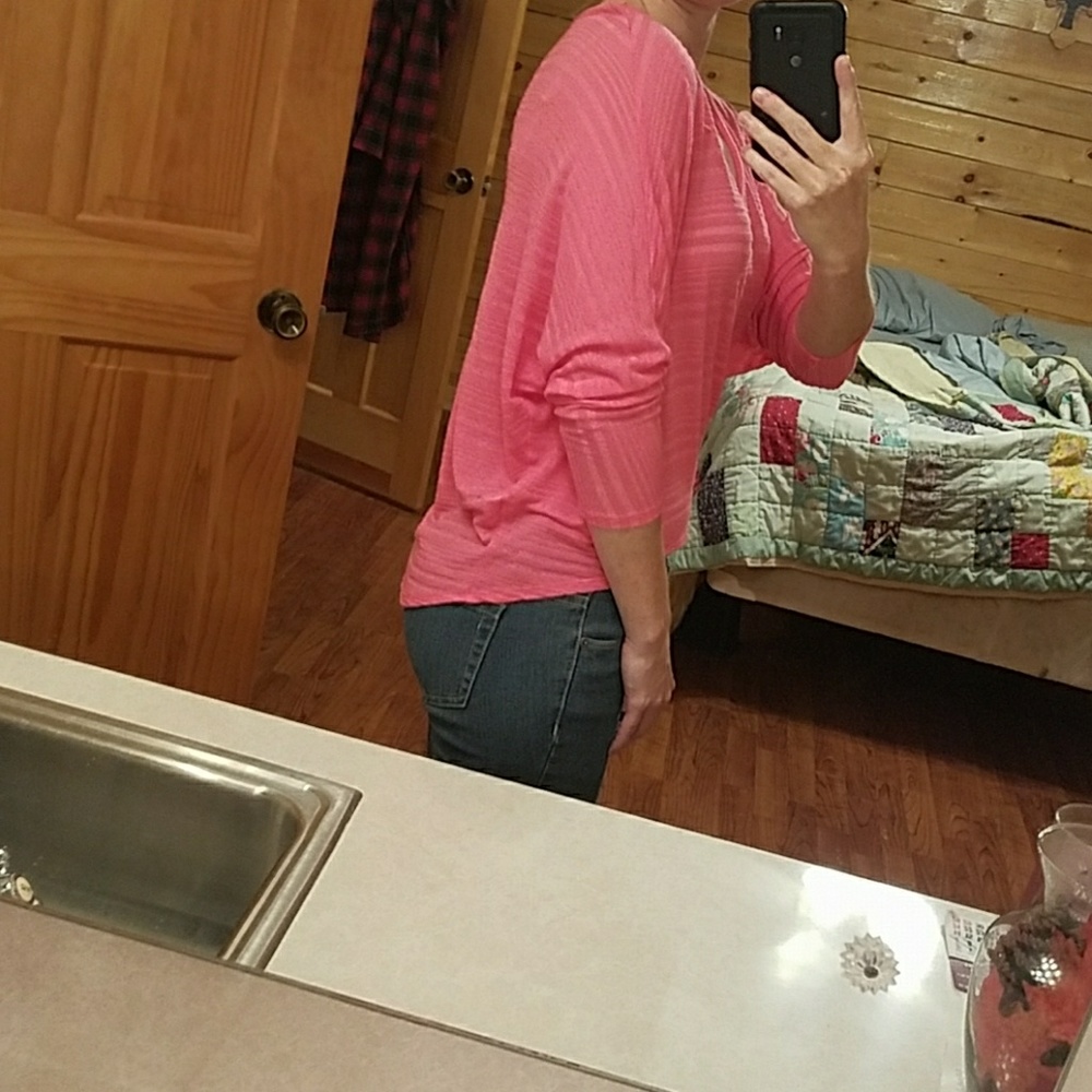 Top - Picture 4 of 4