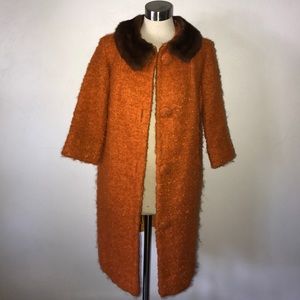 * vintage alert 🚨 new stock 50/60's era coat
