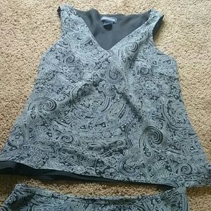 Ann Tayler outfit size 6 brand new!