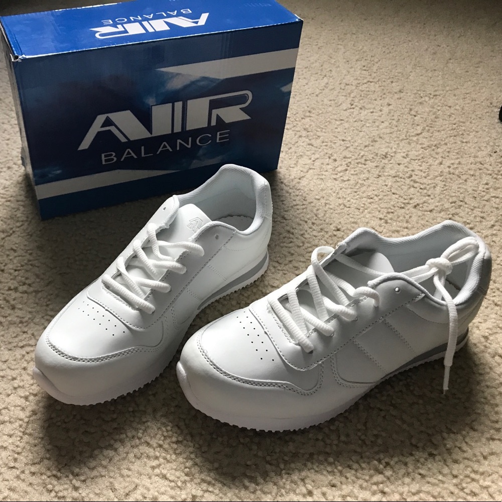 White Air balance shoes