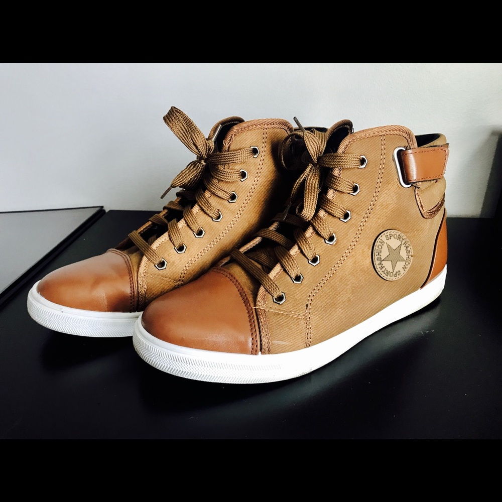 Brown Leather Hightop Sneakers